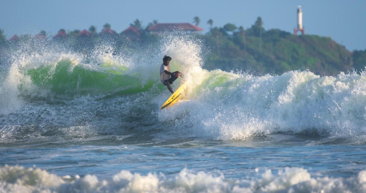 Surf'N Lanka - Surf School 호텔 웰리가마 외부 사진